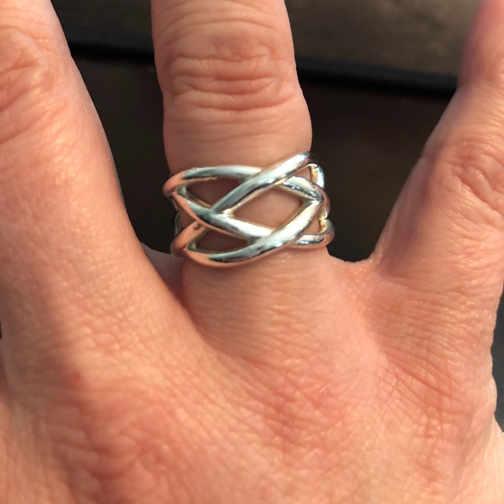 Authentic Tiffany & Co Silver Celtic Knot Ring